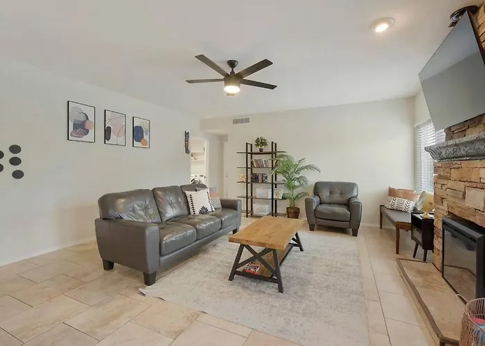 Scottsdale Retreat,heated Pool, Game & More!