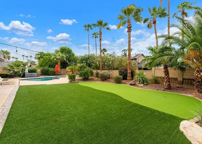 Scottsdale Retreat,heated Pool, Game & More! Holiday home *
