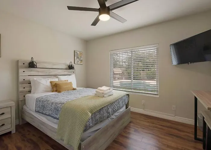 Scottsdale Retreat,heated Pool, Game & More! Phoenix